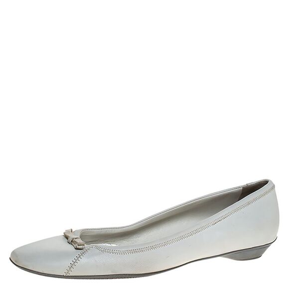 Prada White Leather Bow Ballet Flats Size 39 - Picture 1 of 4